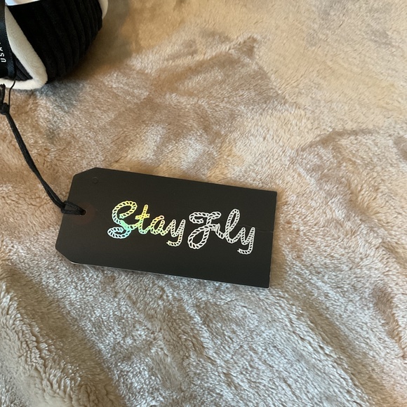 2FLYCO - Picture 2 of 3